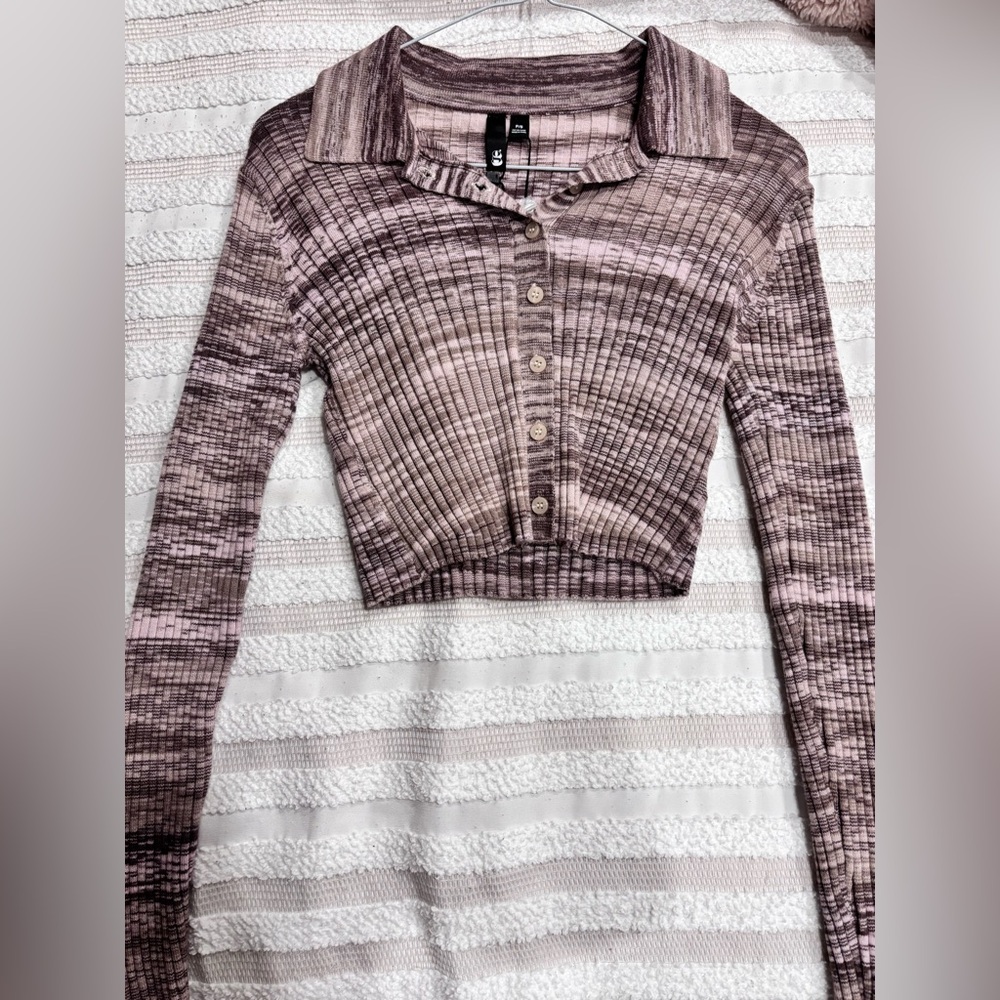 Garage Ribbed Button-Up Collared Crop Top
